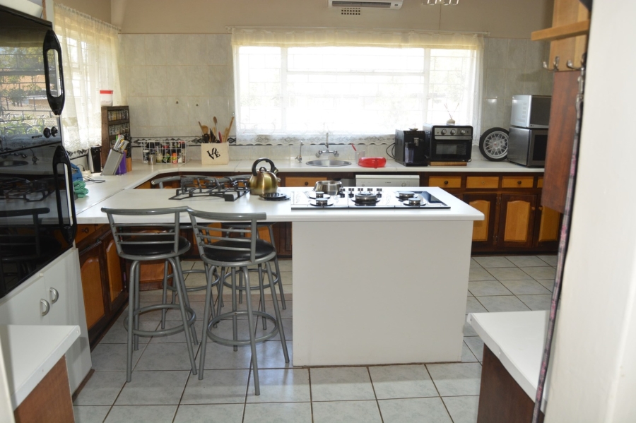 4 Bedroom Property for Sale in Riebeeckstad Free State